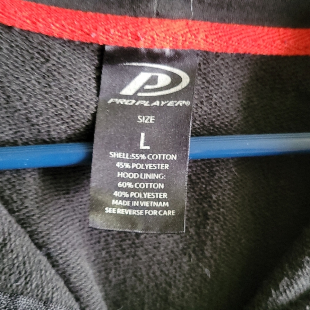 Pro Player Zip-Up size Large - Picture 3 of 4